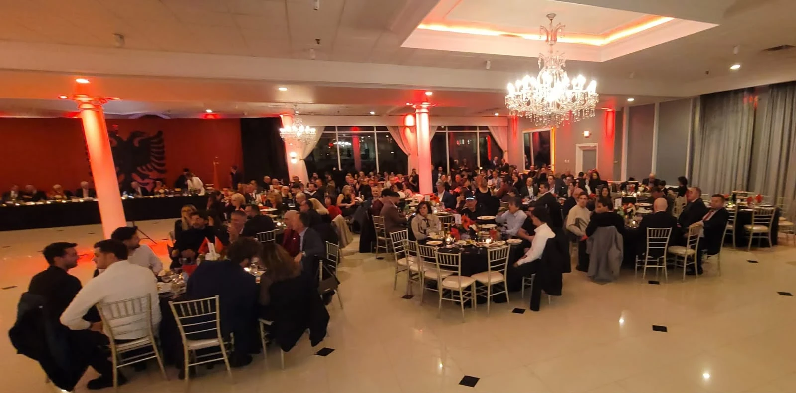 Albanian community joins Vatra for Independence Day